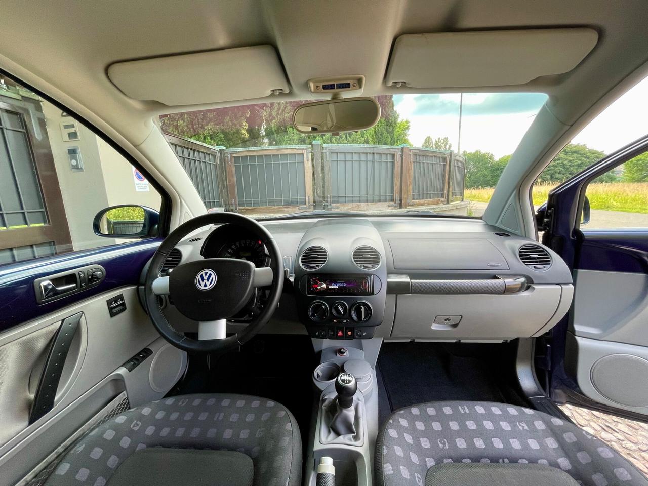 Volkswagen New Beetle 1.6 *SOLO 59000 KM*