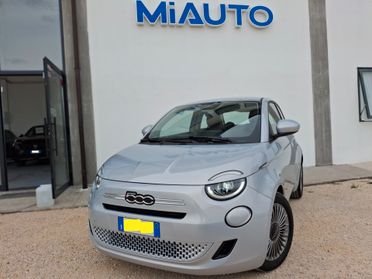 Fiat 500Hybrid, 3900€ANT. 233€MENS.