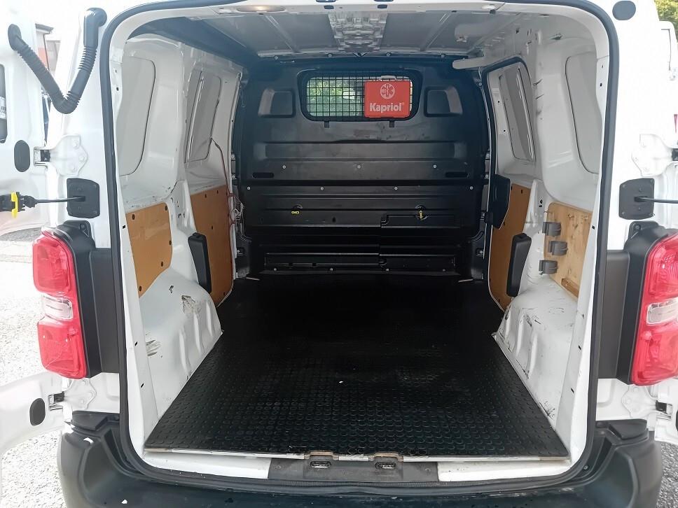 Toyota Proace Proace 1.6D 115CV S&S PC-TN Furgone Compact 4p.10q Comfort