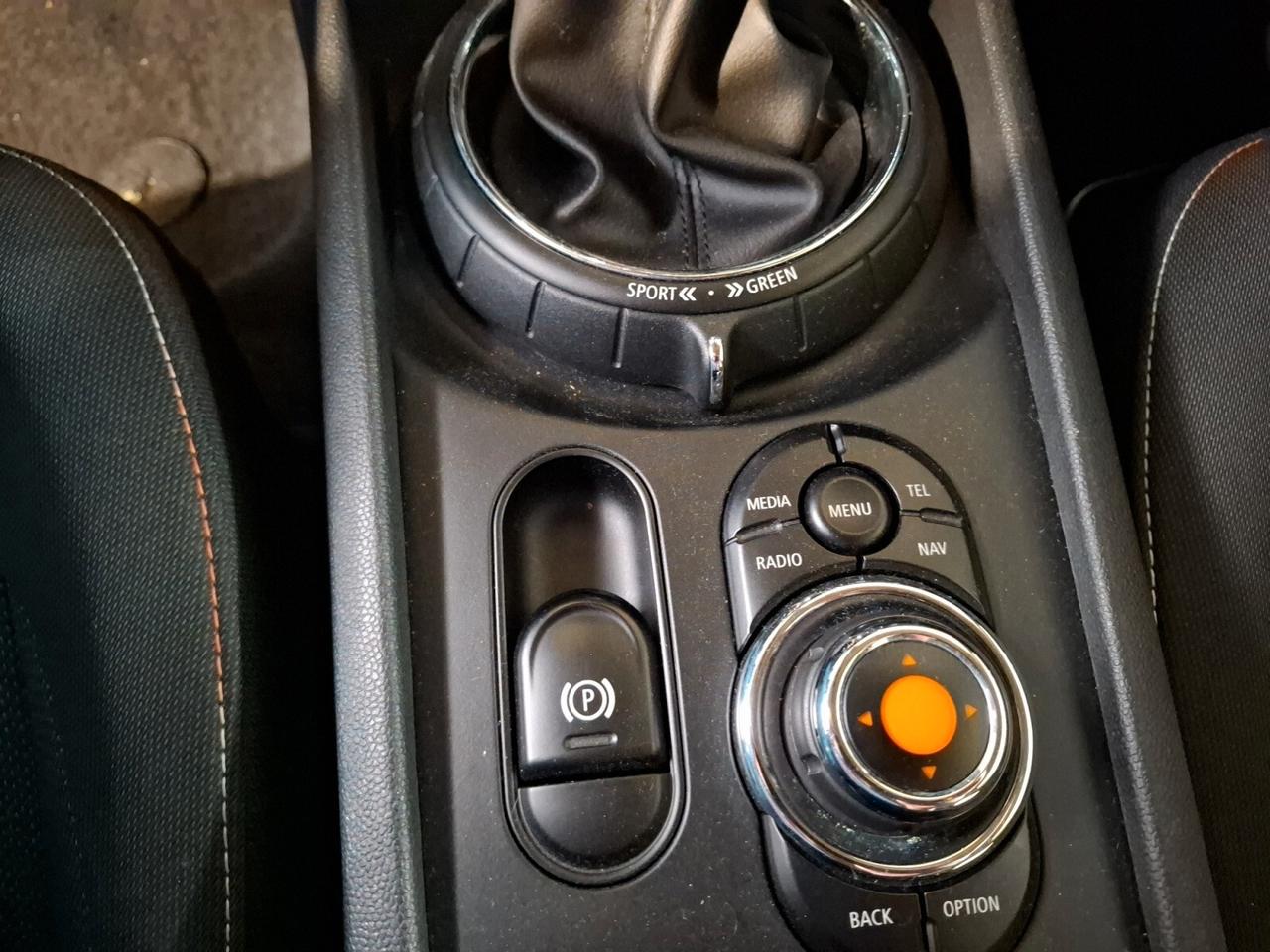 Mini Clubman 2.0 Cooper D Boost 115CV TAGLIANDI MINI