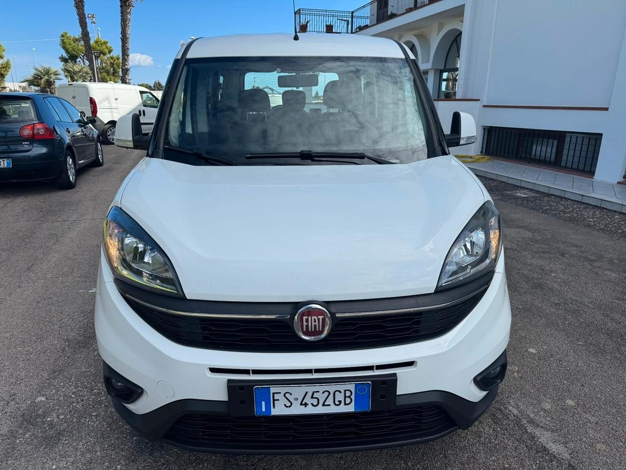 Doblò MAXI AUTOCARRO A POSTI