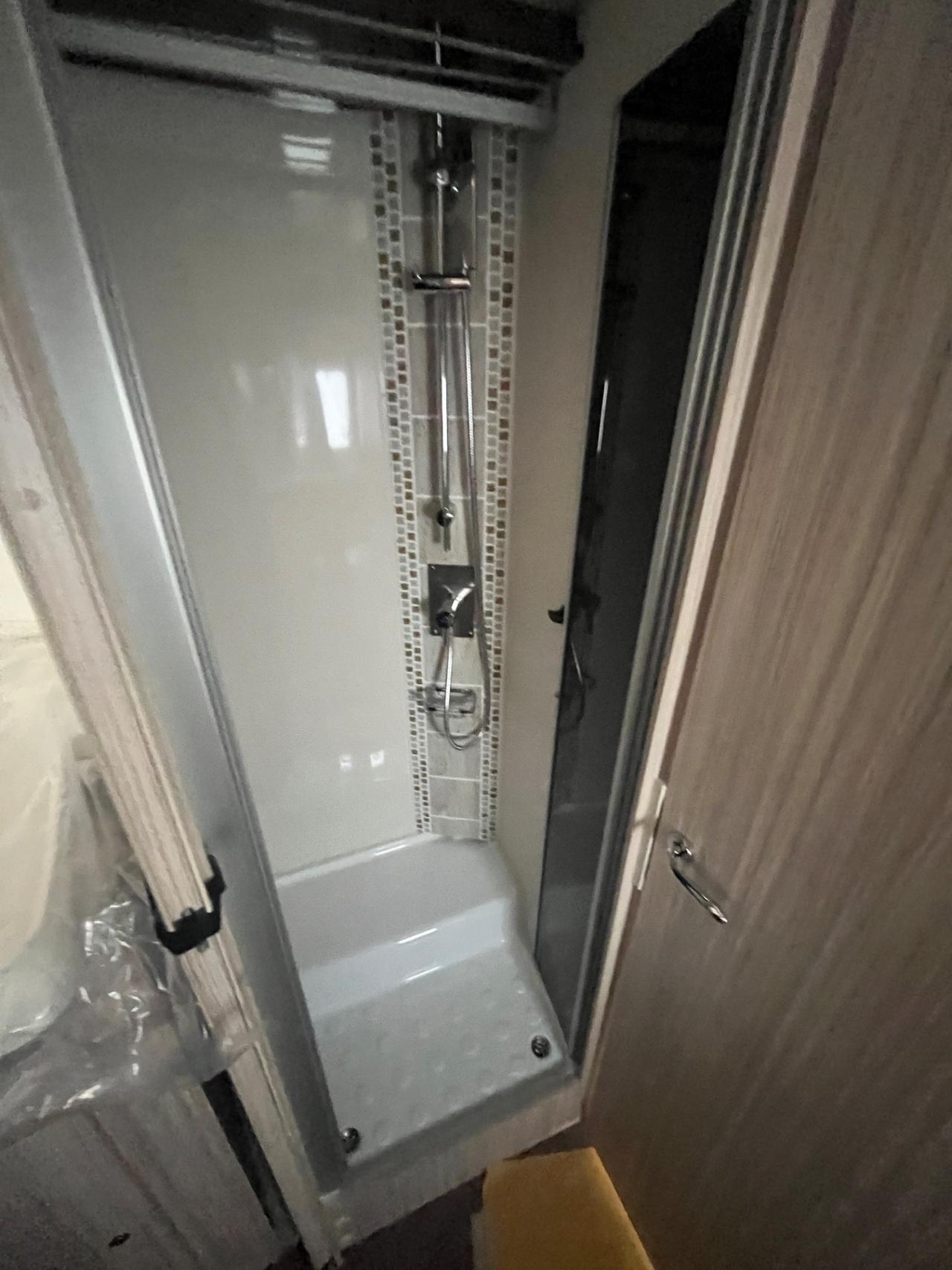Elnagh T loft 530 140cv automatico