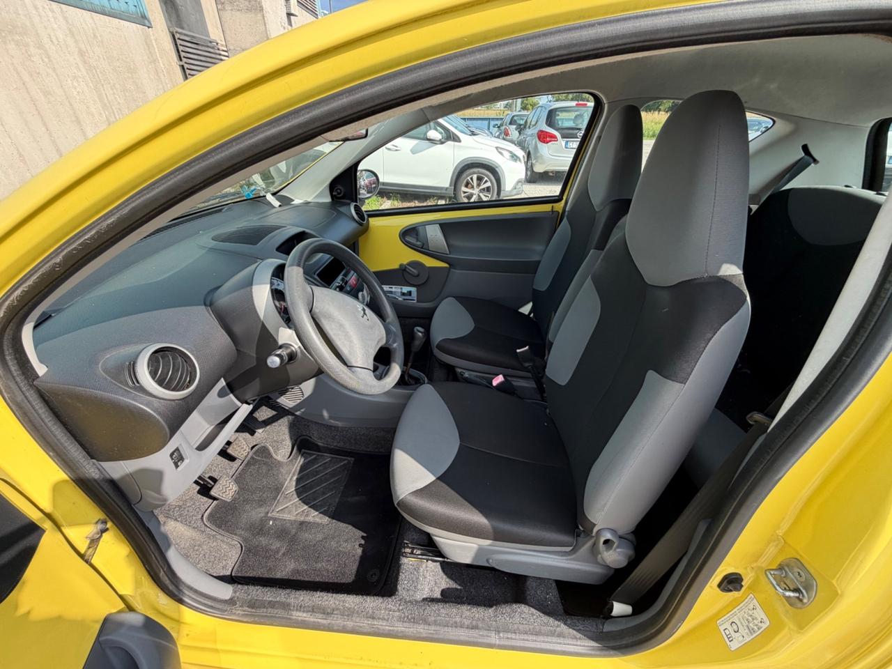 Peugeot 107 1.0 68CV 3p. Desir