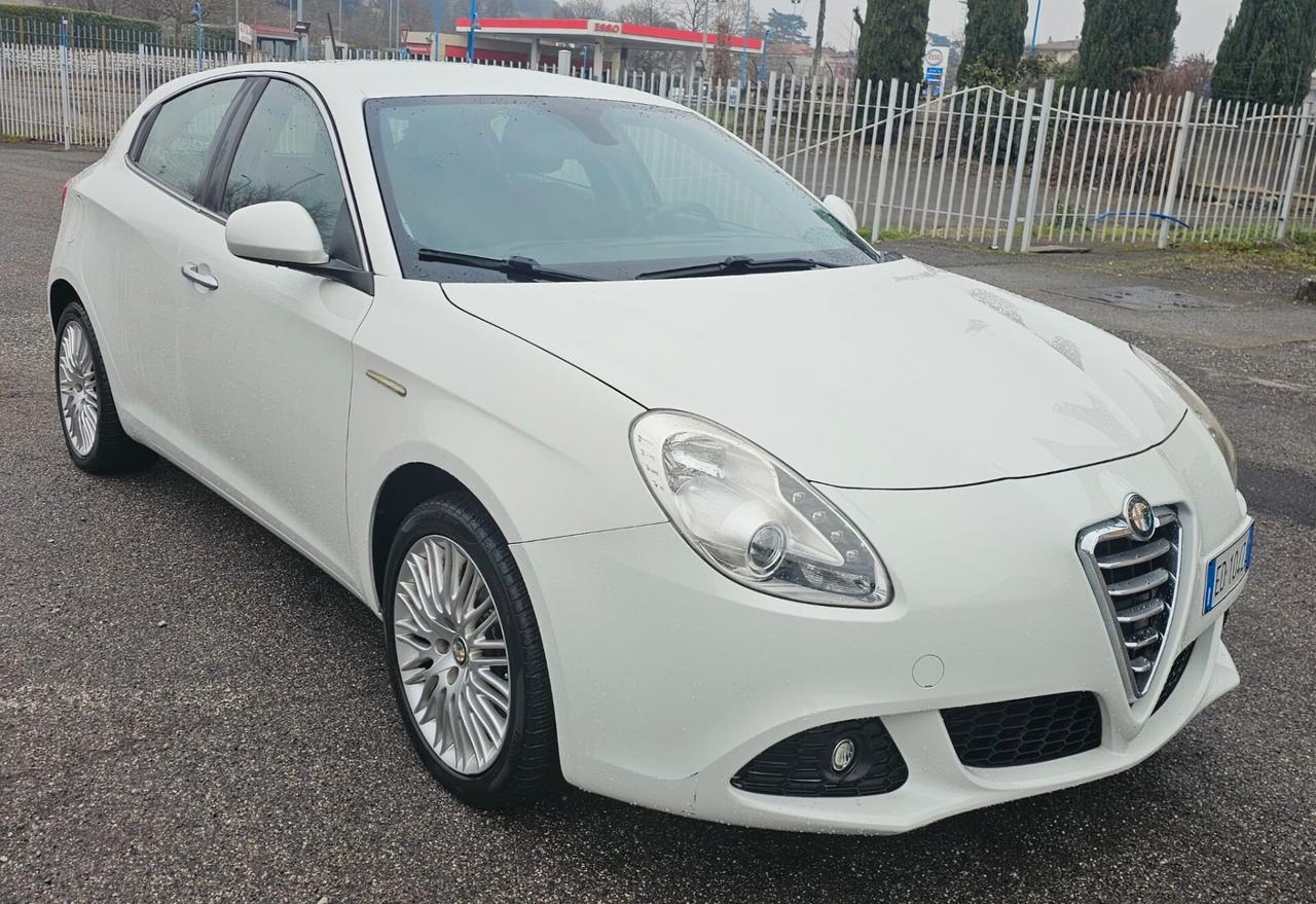 Alfa Romeo Giulietta 1.4 TURBO MULTIAIR DISTINCTIVE