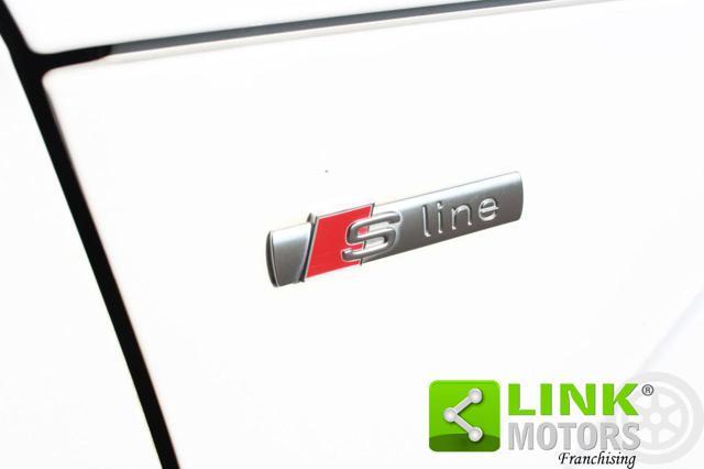 AUDI TT Coupé 2.0 TFSI quattro S tronic S line