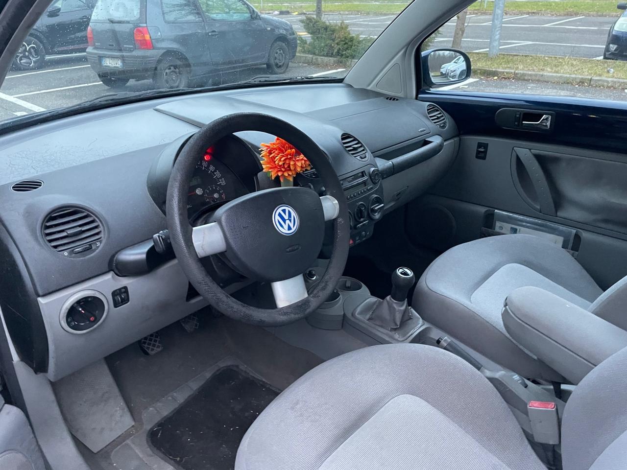 Volkswagen New Beetle 1.6*Neopatentati*Tenuta benissimo *