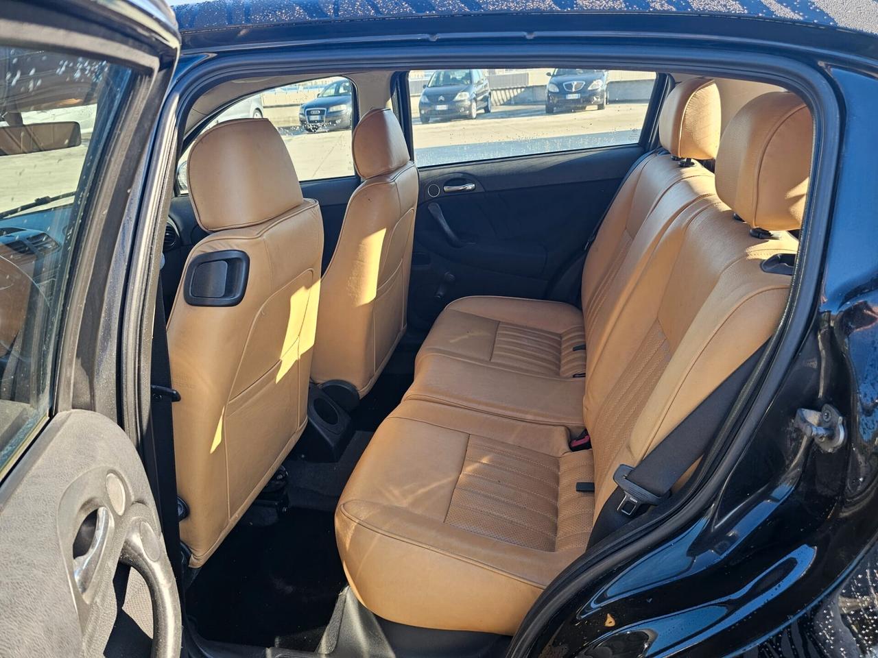 Alfa Romeo 147 1.6 16V TS (105) 5 porte Black Line + GPL