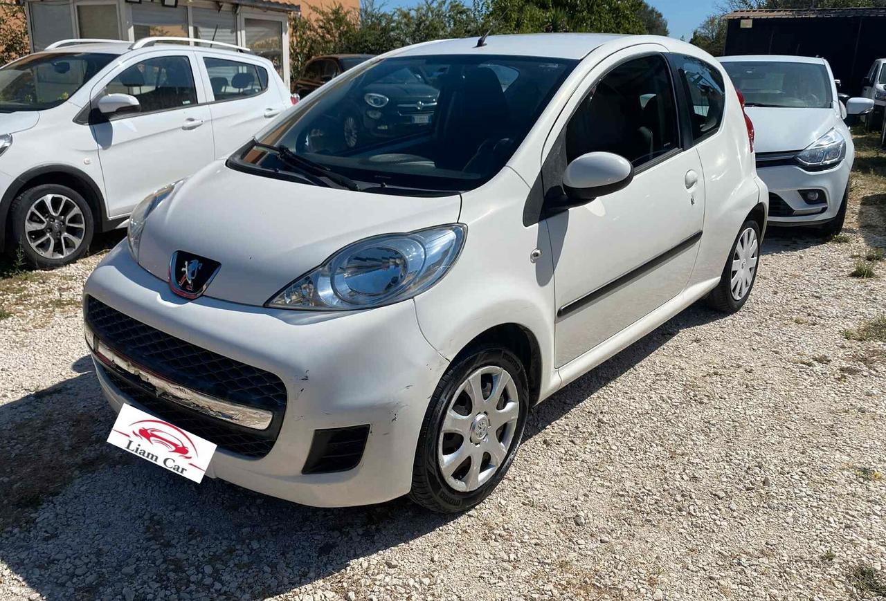 Peugeot 107 1.0 Benz. Ok Neop.