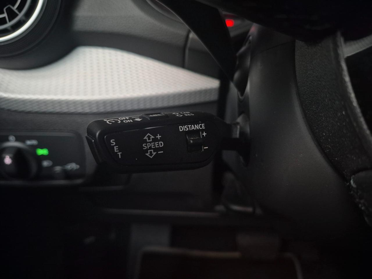 Audi Q2 35 1.5 TFSI S TRONIC *RESTYLING* MATRIX CARPLAY