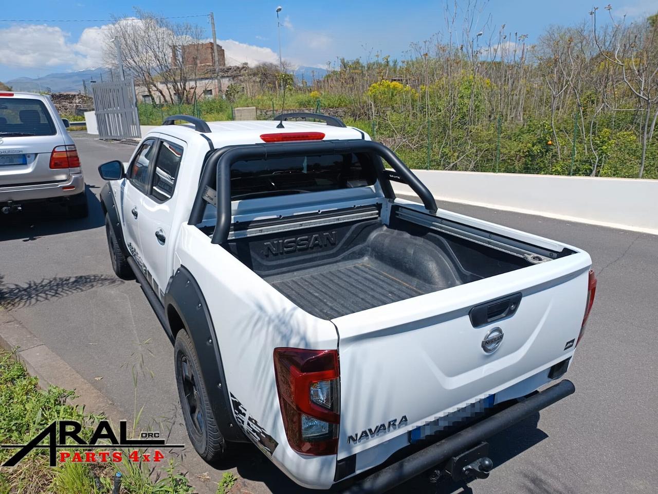 Nissan Navara 2.3 dCi 4WD Double Cab N-Connecta