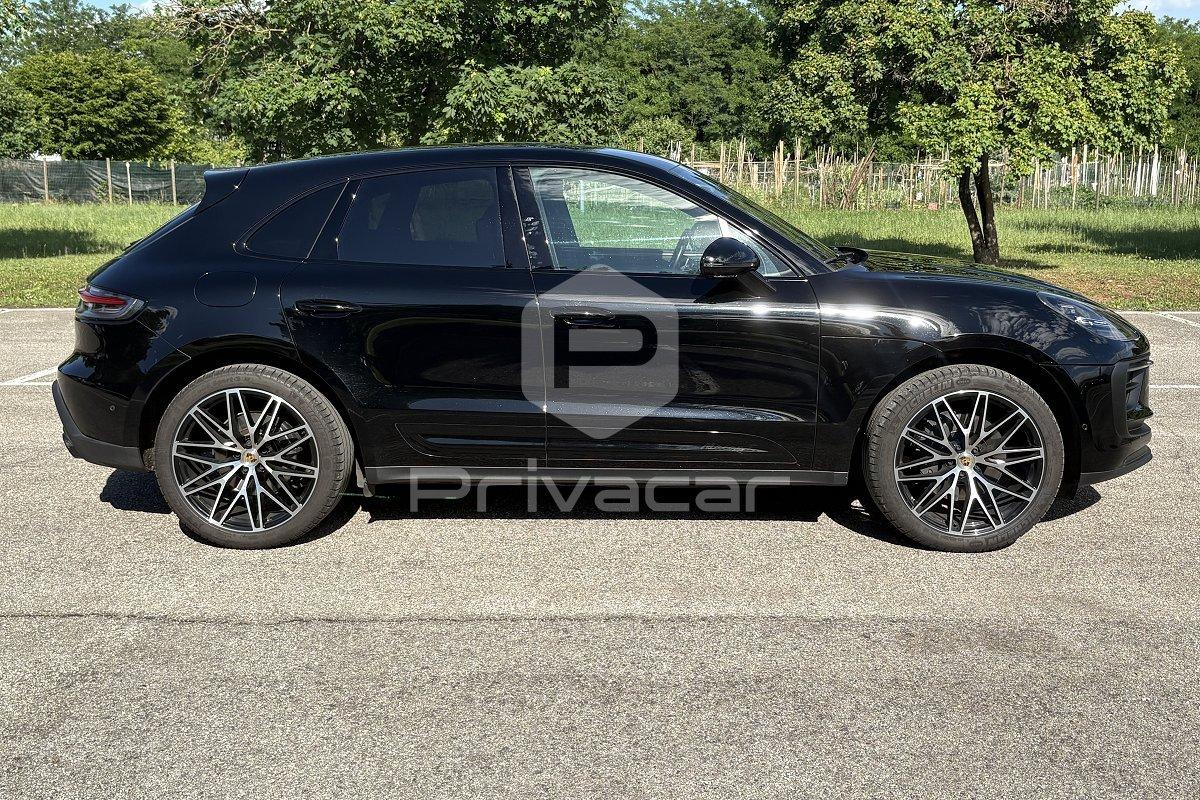 PORSCHE Macan 2.0 T