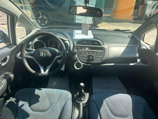 HONDA Jazz 1.4 i-VTEC Elegance