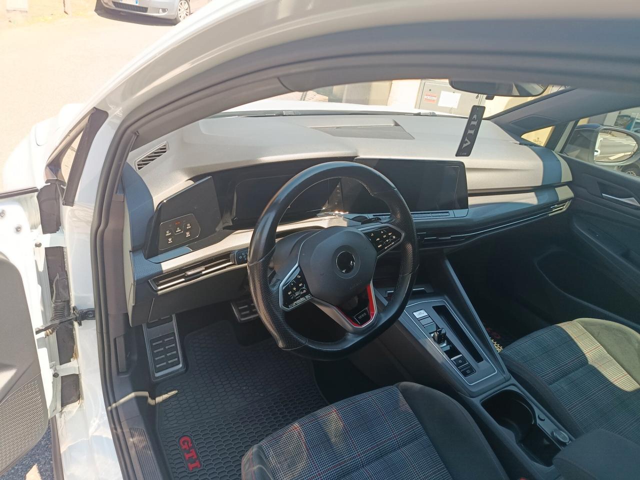 Volkswagen Golf GTI 2.0 TSI TCR DSG 5p. BlueMotion Technology