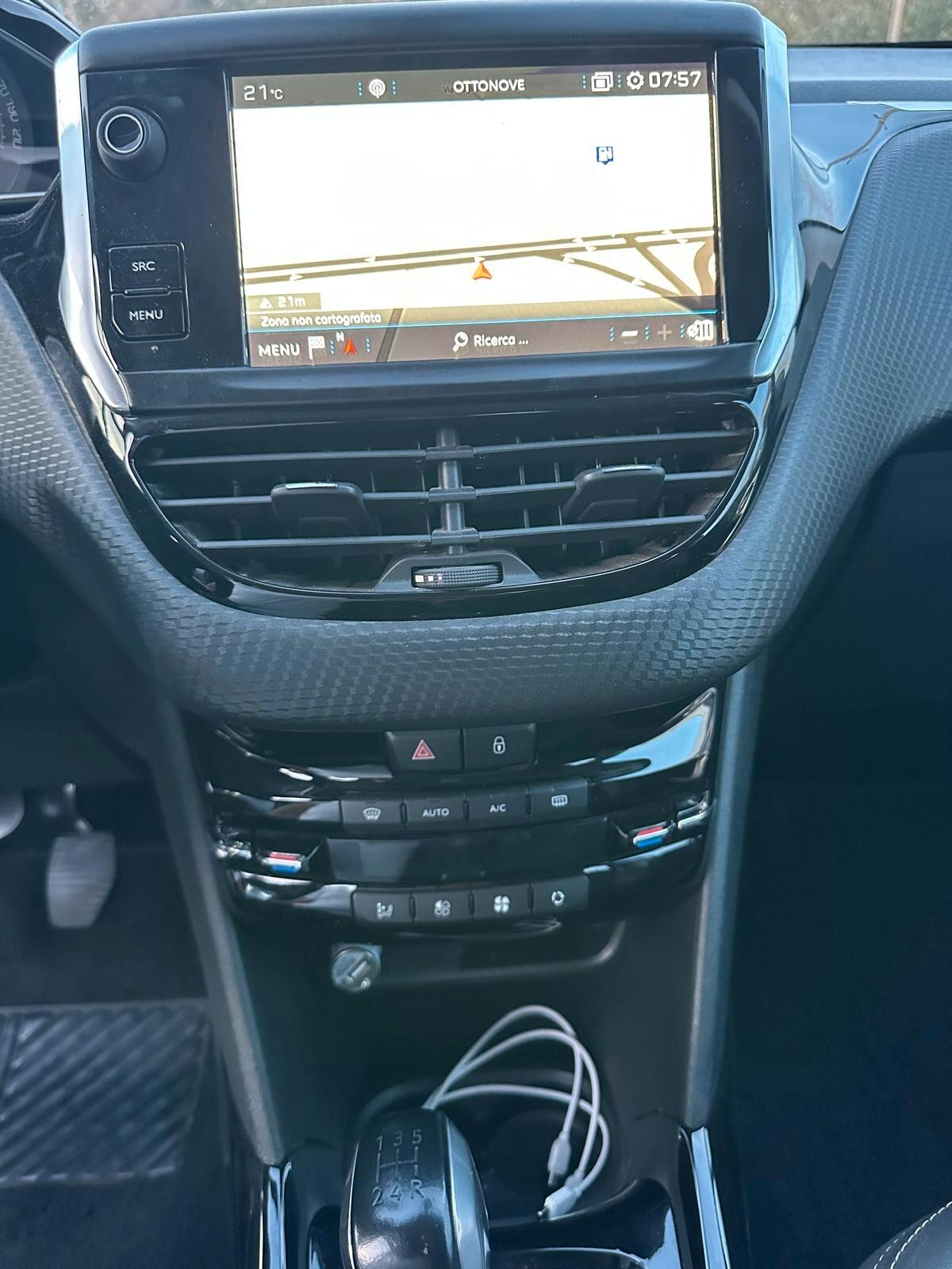 Peugeot 2008 BlueHDi 100 S&S GT Line