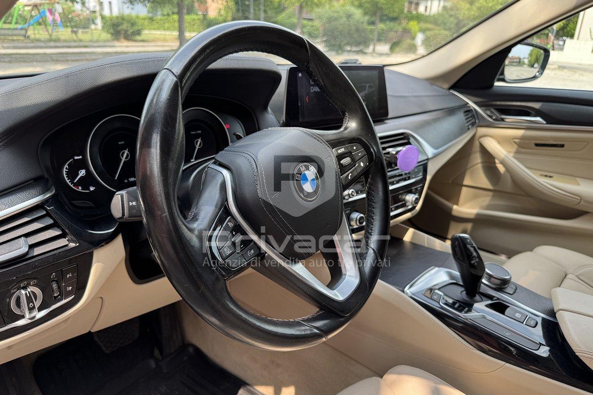 BMW 520d xDrive Touring Luxury