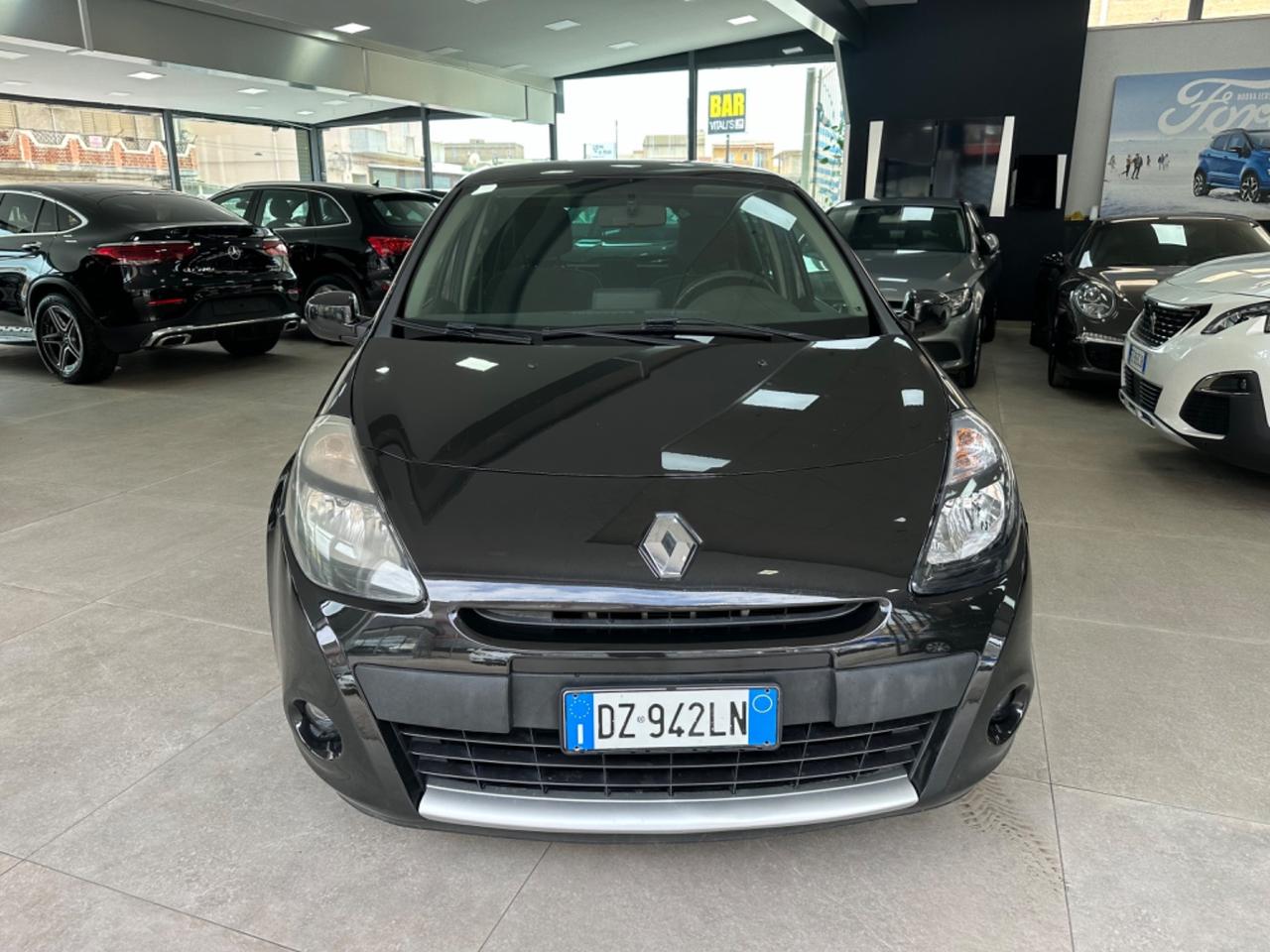 Renault Clio 1.2 16V 5 porte Dynamique 2010