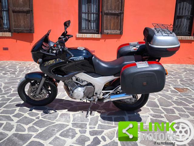 YAMAHA TDM 850 01
