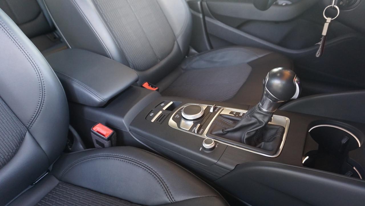 Audi A3 Sportback 1.6 tdi Business 110cv s-tronic