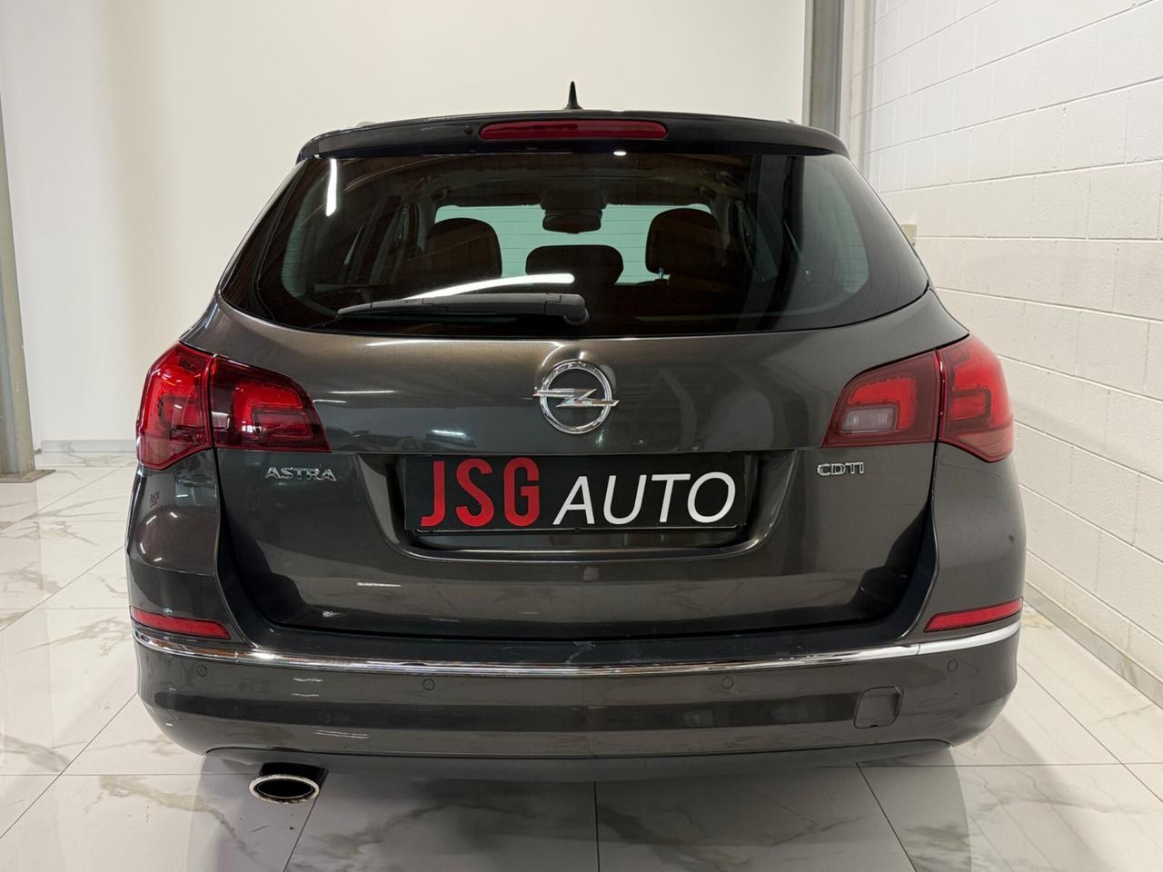 Opel Astra 2.0 CDTI 165CV Sports Tourer aut. Cosmo