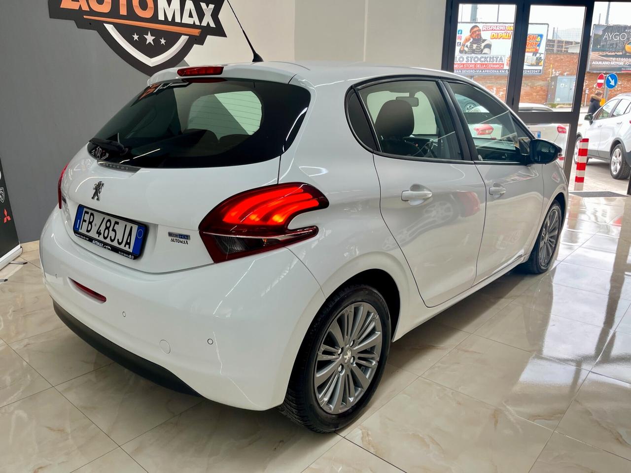 2015 Peugeot 208 1.6 BlueHDi 75cv Allure