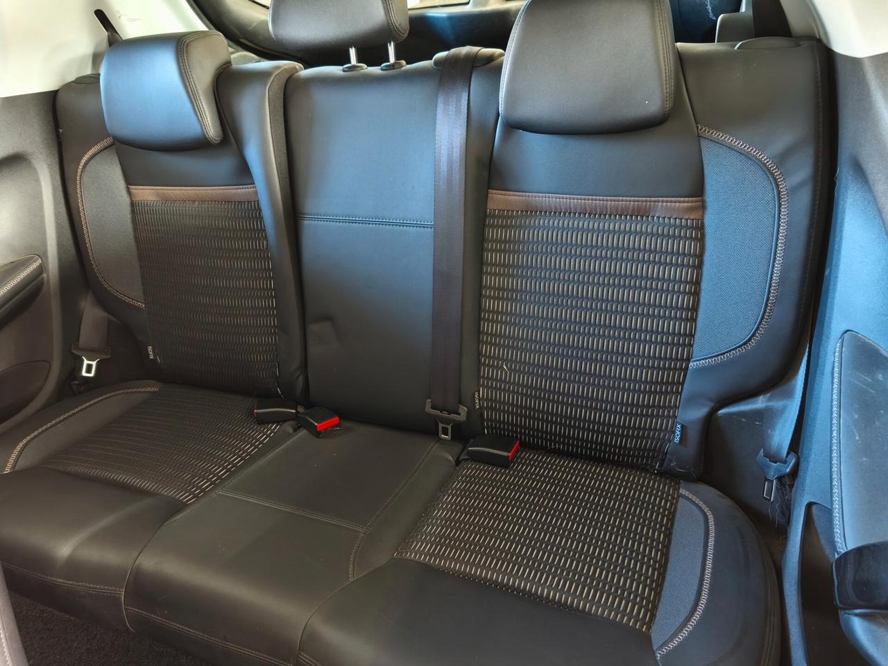 Peugeot 208 1.4 HDi 68 CV Allure