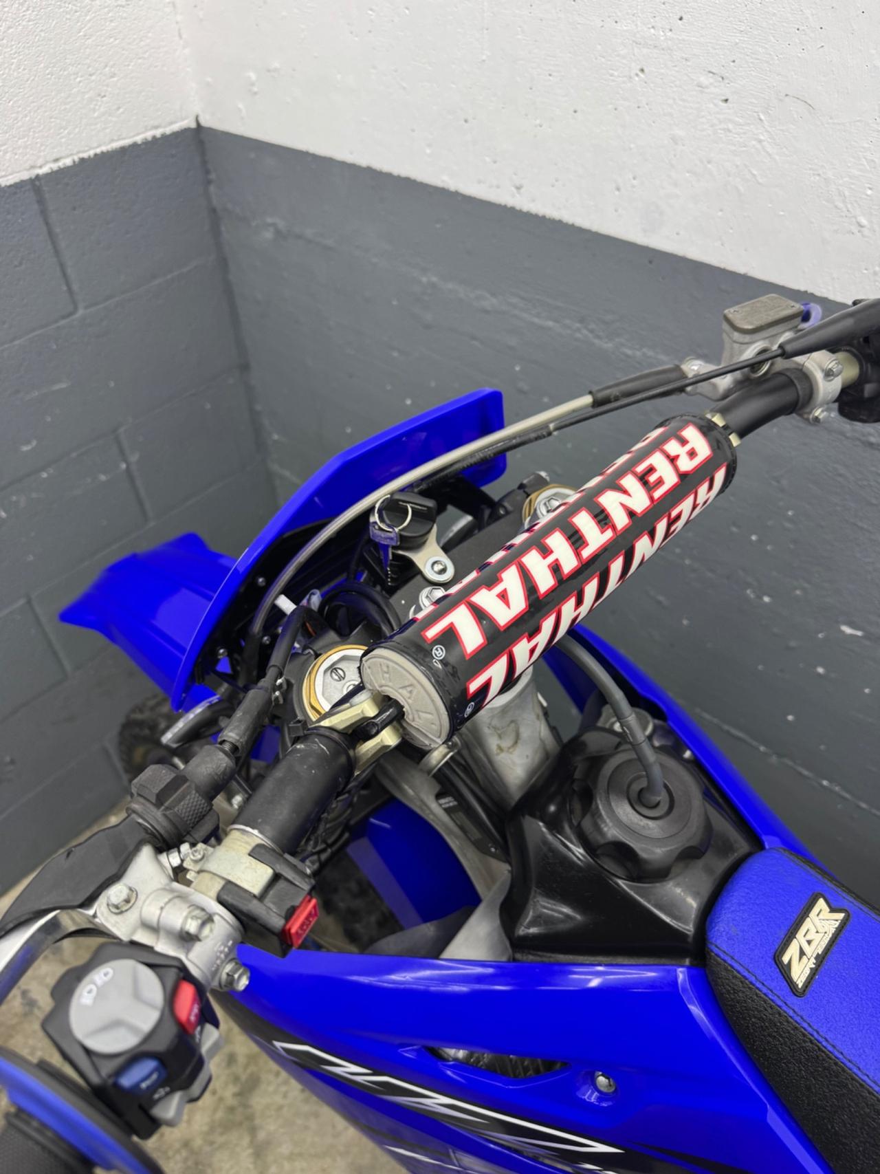Yamaha YZ 125