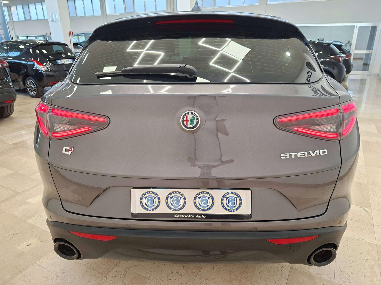 Alfa Romeo Stelvio 2.2 t Sprint Q4 210cv Aut