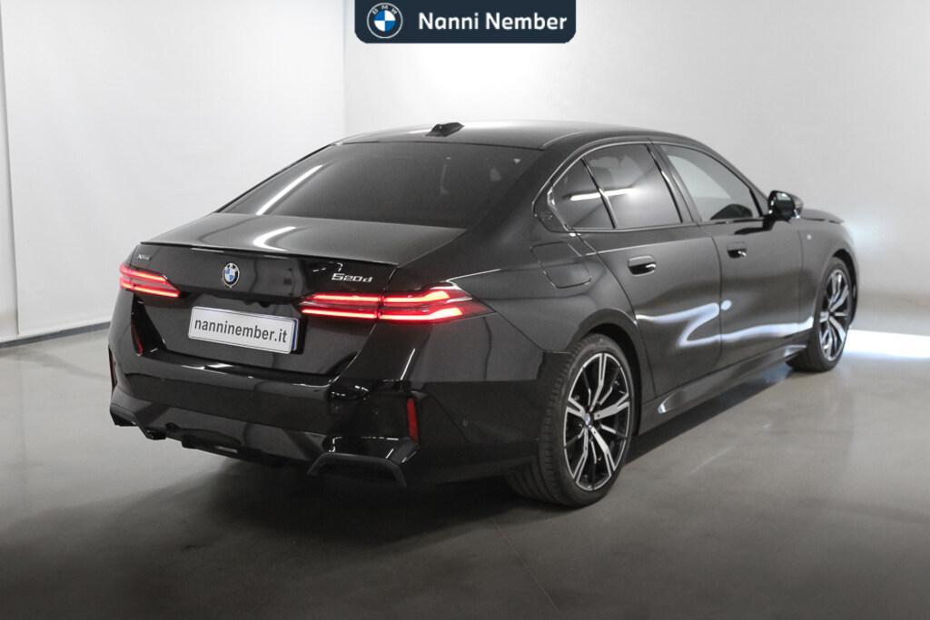 BMW Serie 5 Berlina 520 d 48V M Sport Pro xDrive Steptronic