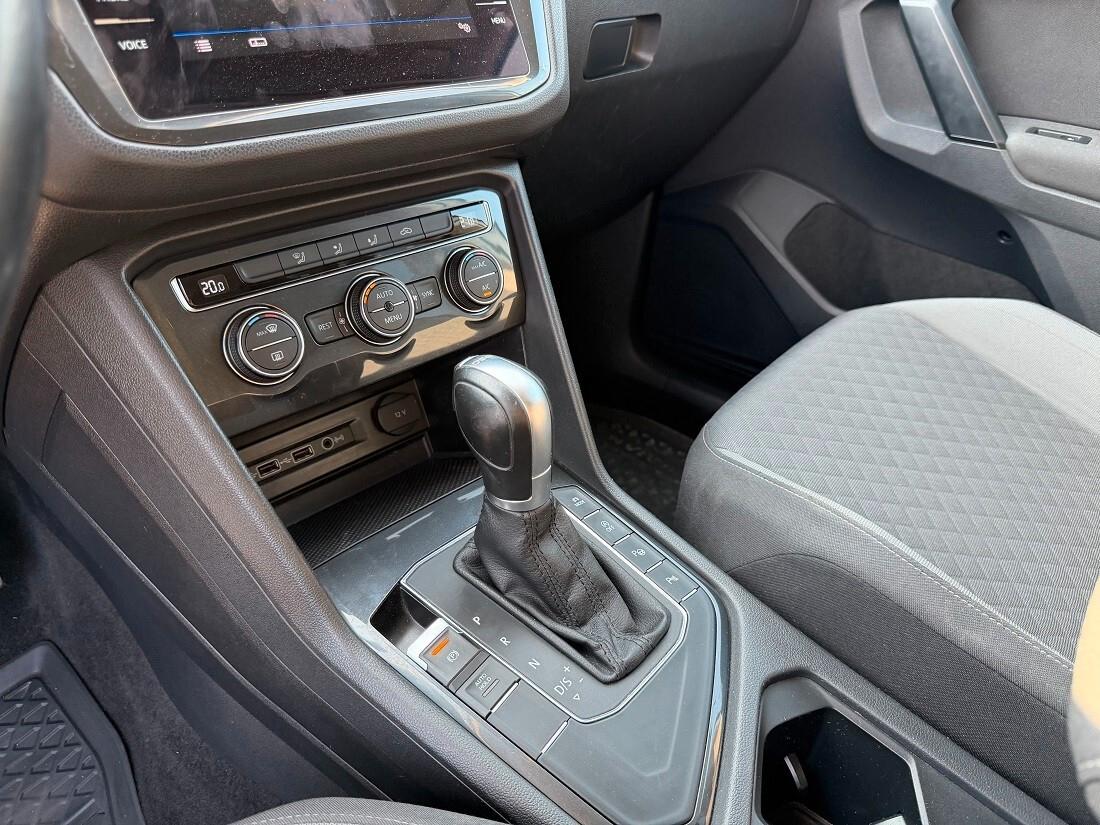 Volkswagen Tiguan 2.0 TDI SCR DSG R-LINE