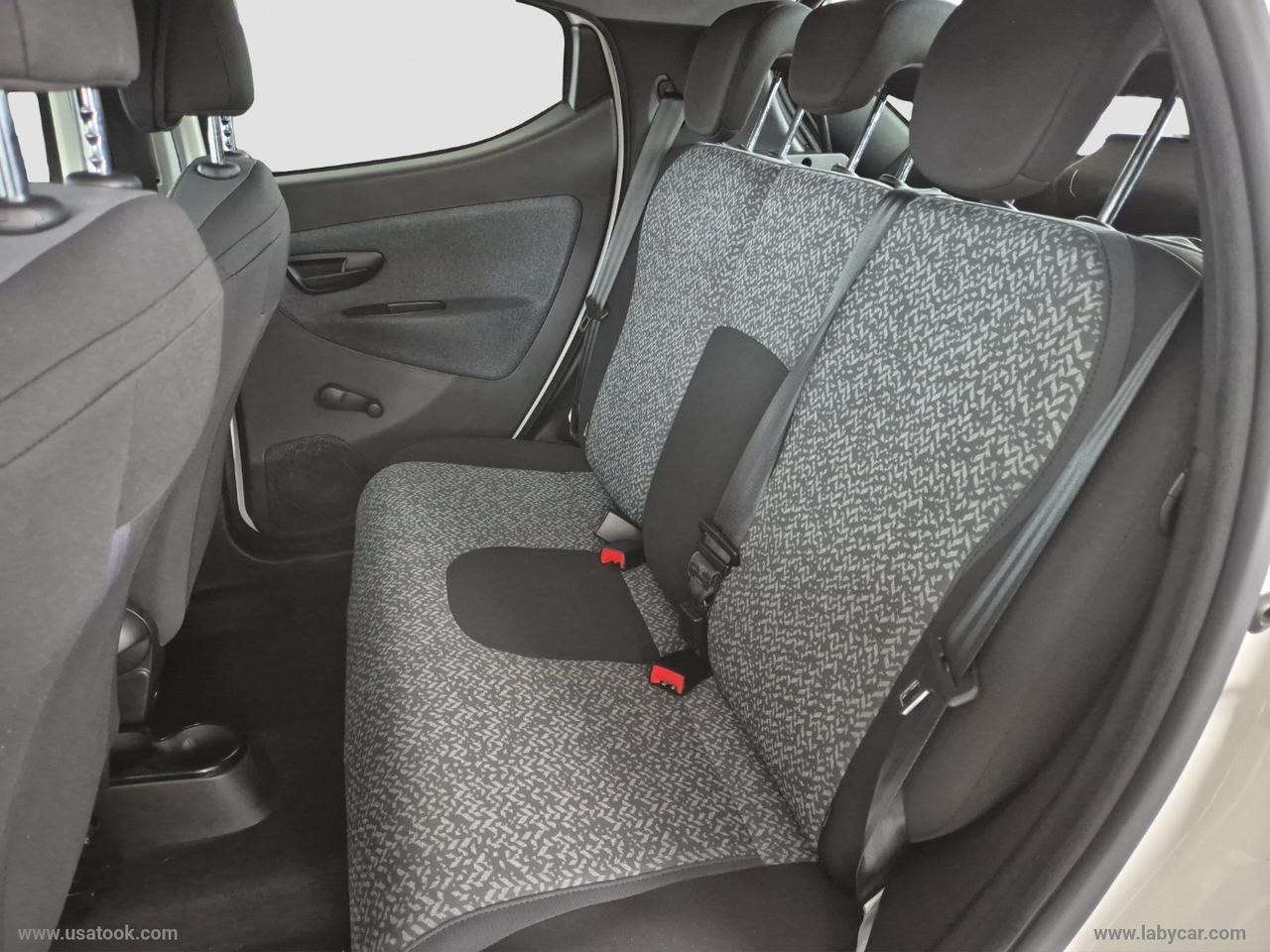 LANCIA Ypsilon 1.0 FireFly 5p. S&S Hybrid LANCIA YPSILON 1.0 HYBRID