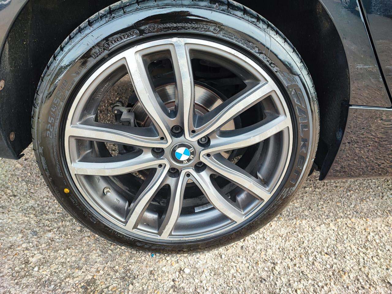 Bmw 2er Active Tourer 218d Luxury