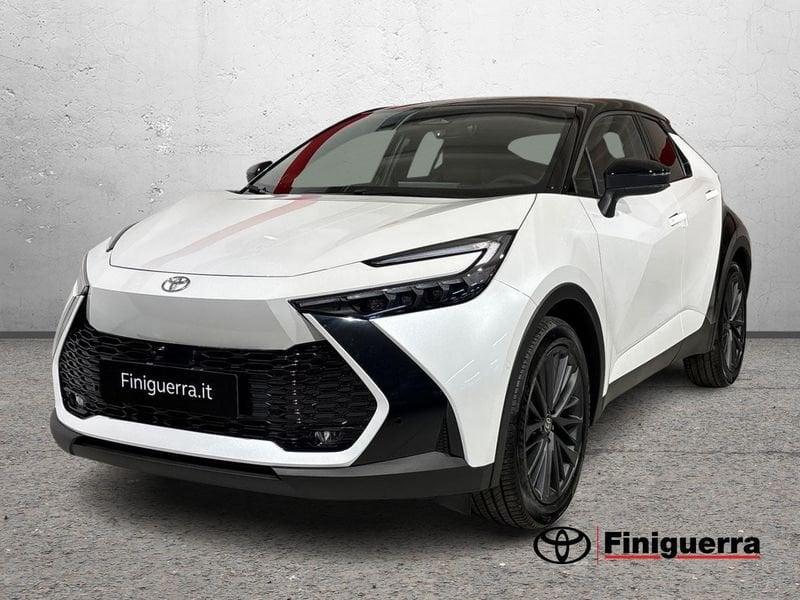 Toyota C-HR 2.0 PHEV Lounge Hero
