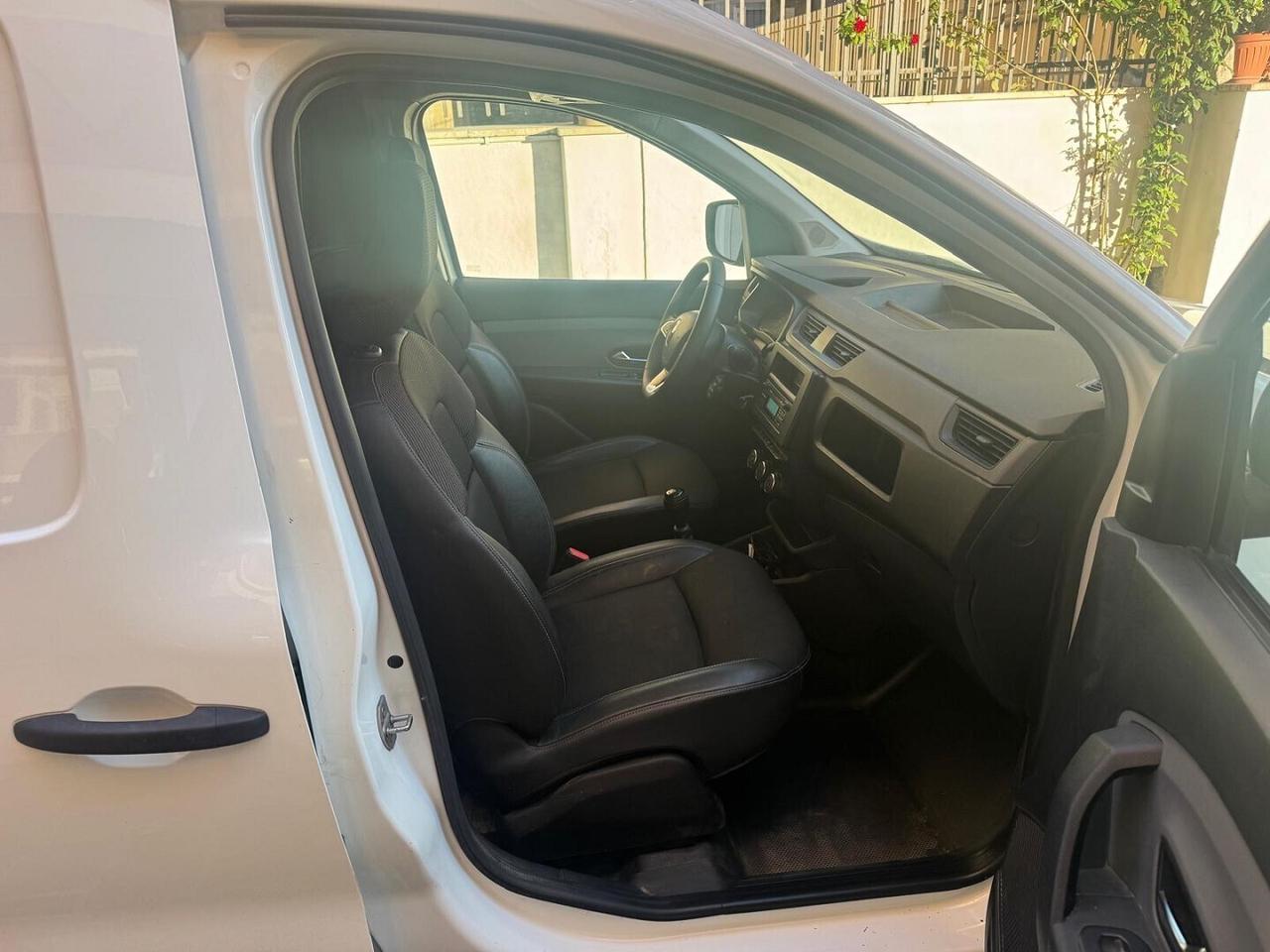 RENAULT Express 1.4 Blue dCi 95CV Van