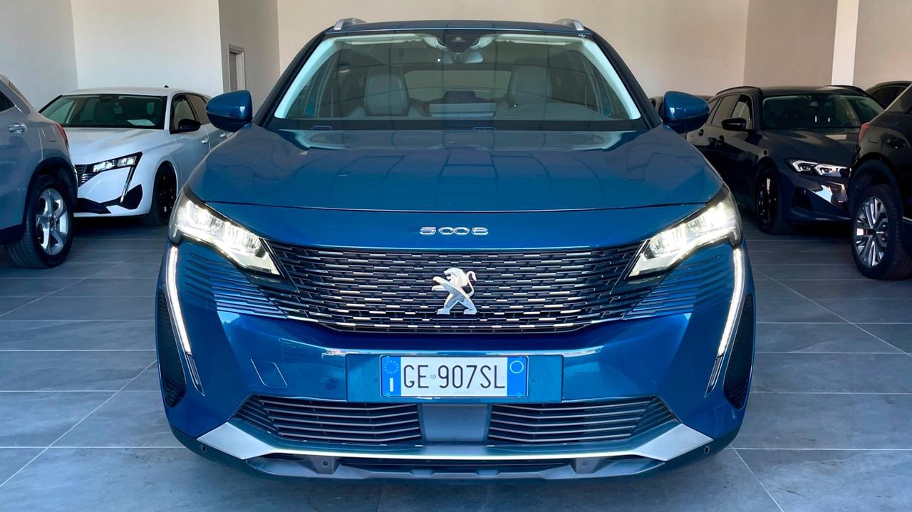 PEUGEOT 5008 1.5 ALLURE 131CV - SETTE POSTI, FULL LED, NEOPATENTATI