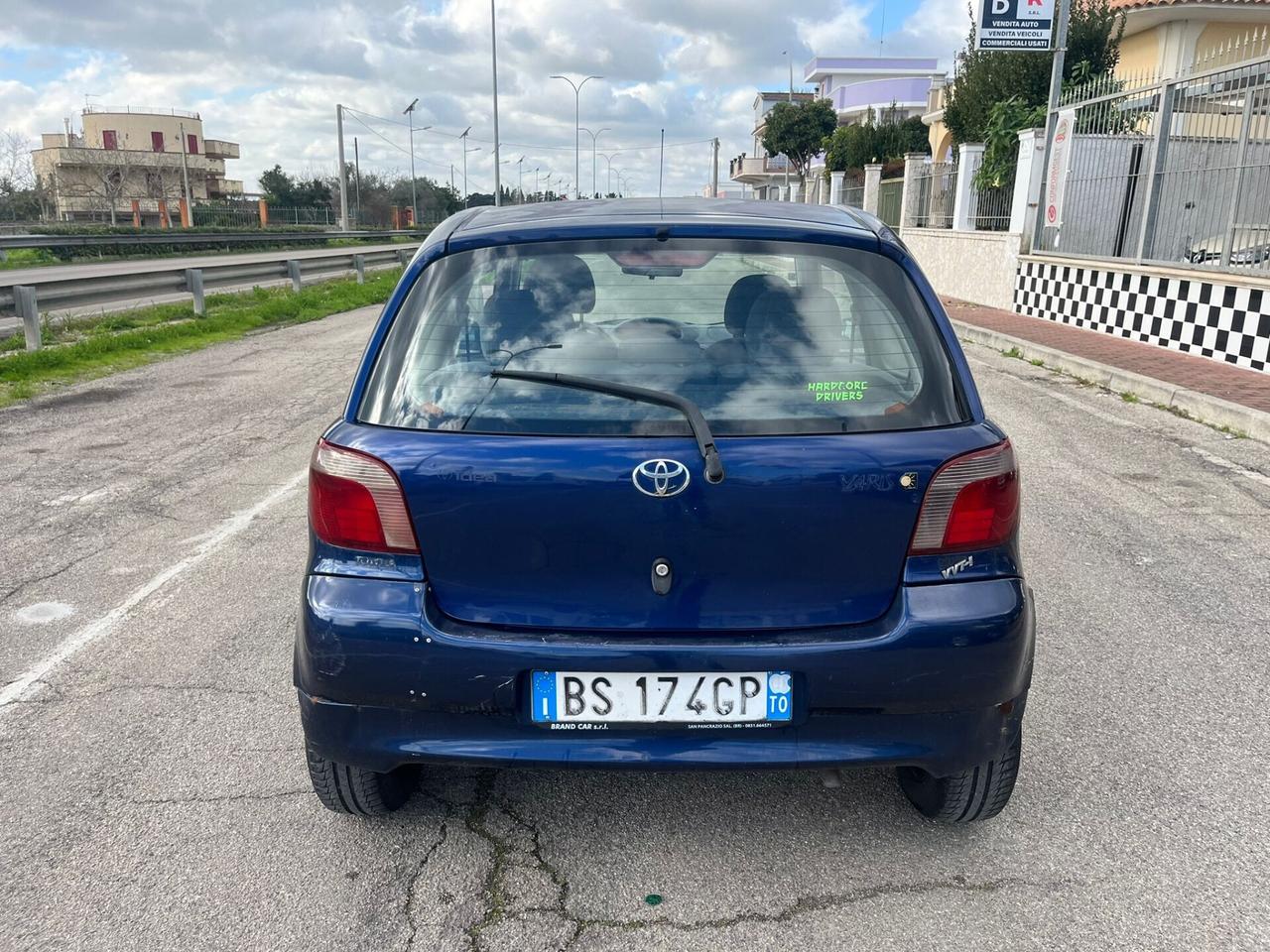 Toyota Yaris 1.0i 16V cat 3 porte Sol 2001