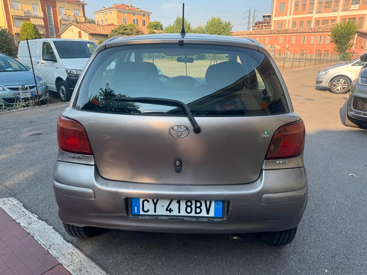 Toyota Yaris 2005 1.0 Benzina 16V cat 5 porte