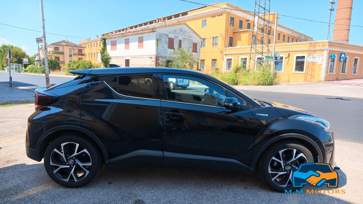 Toyota C-HR 1.8hcvt