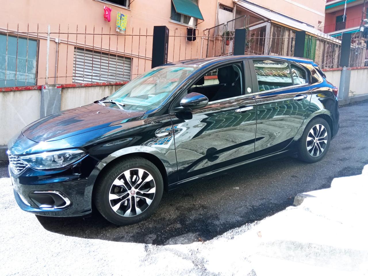 Fiat Tipo 1.4 5 porte Lounge 95CV