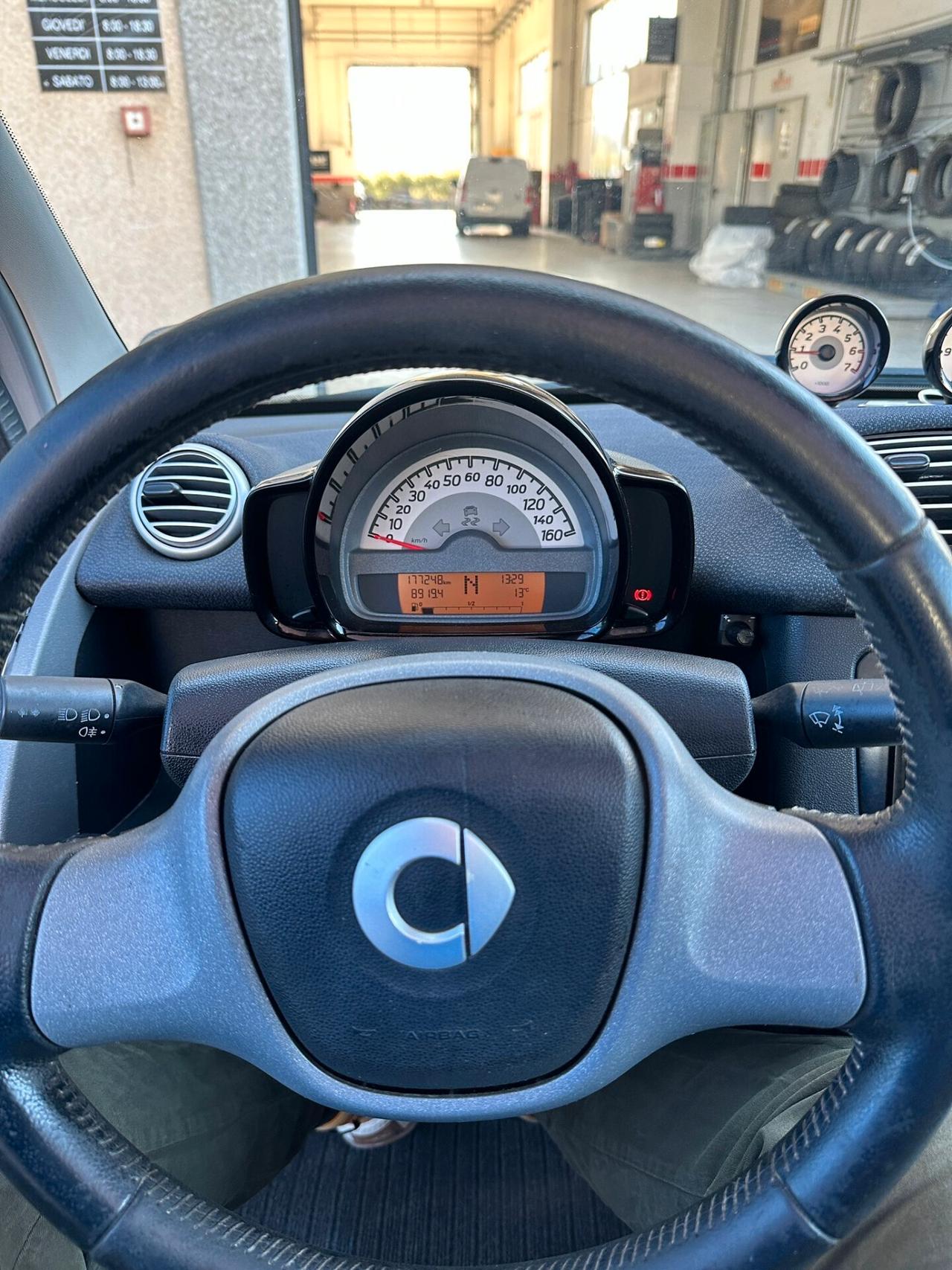 Smart ForTwo 800 40 kW coupé passion cdi