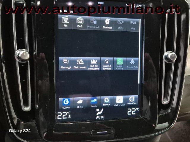 VOLVO XC40 T2 Geartronic Momentum Pro