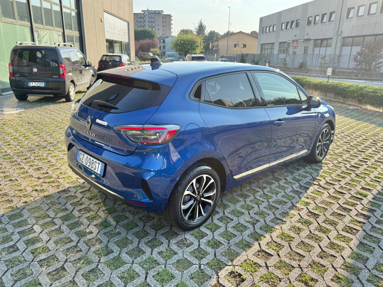 Renault Clio TCe 90 CV 5P*Navi*S&S*Camera*AppleCarPlay