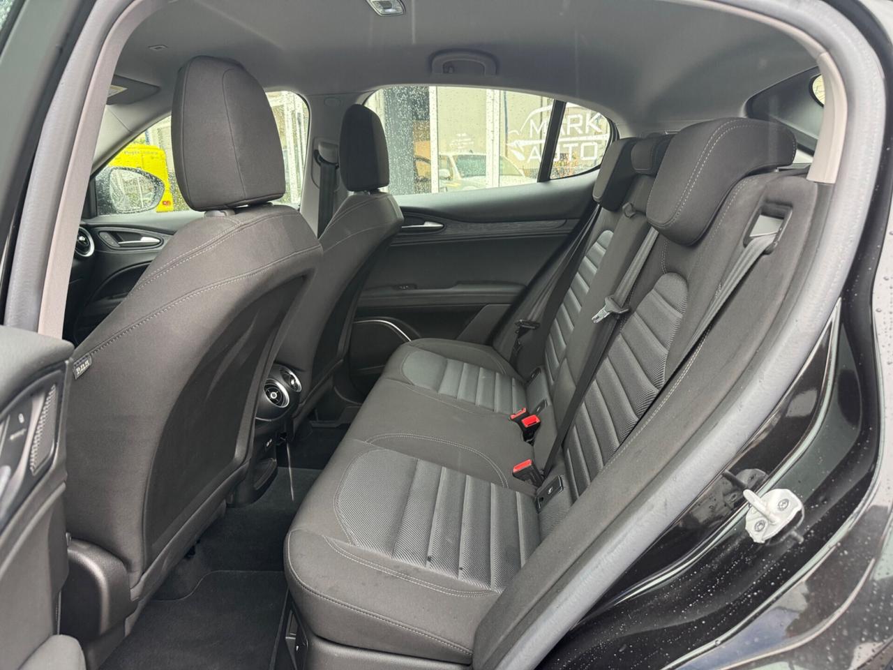 Alfa Romeo Stelvio 2.2 Turbodiesel 160 CV AT8 RWD Business