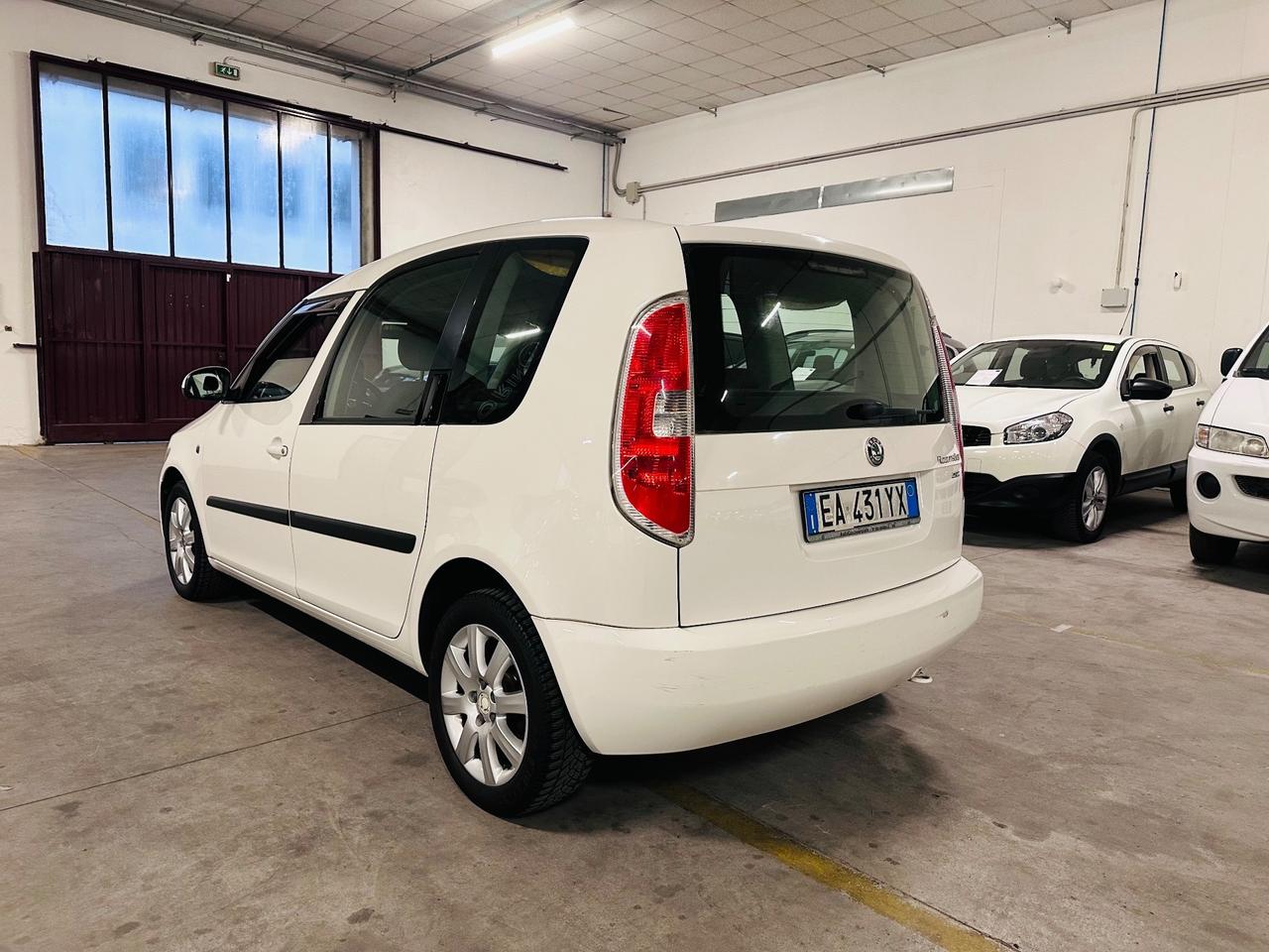 Skoda Roomster 1.2 GPL 86CV Style