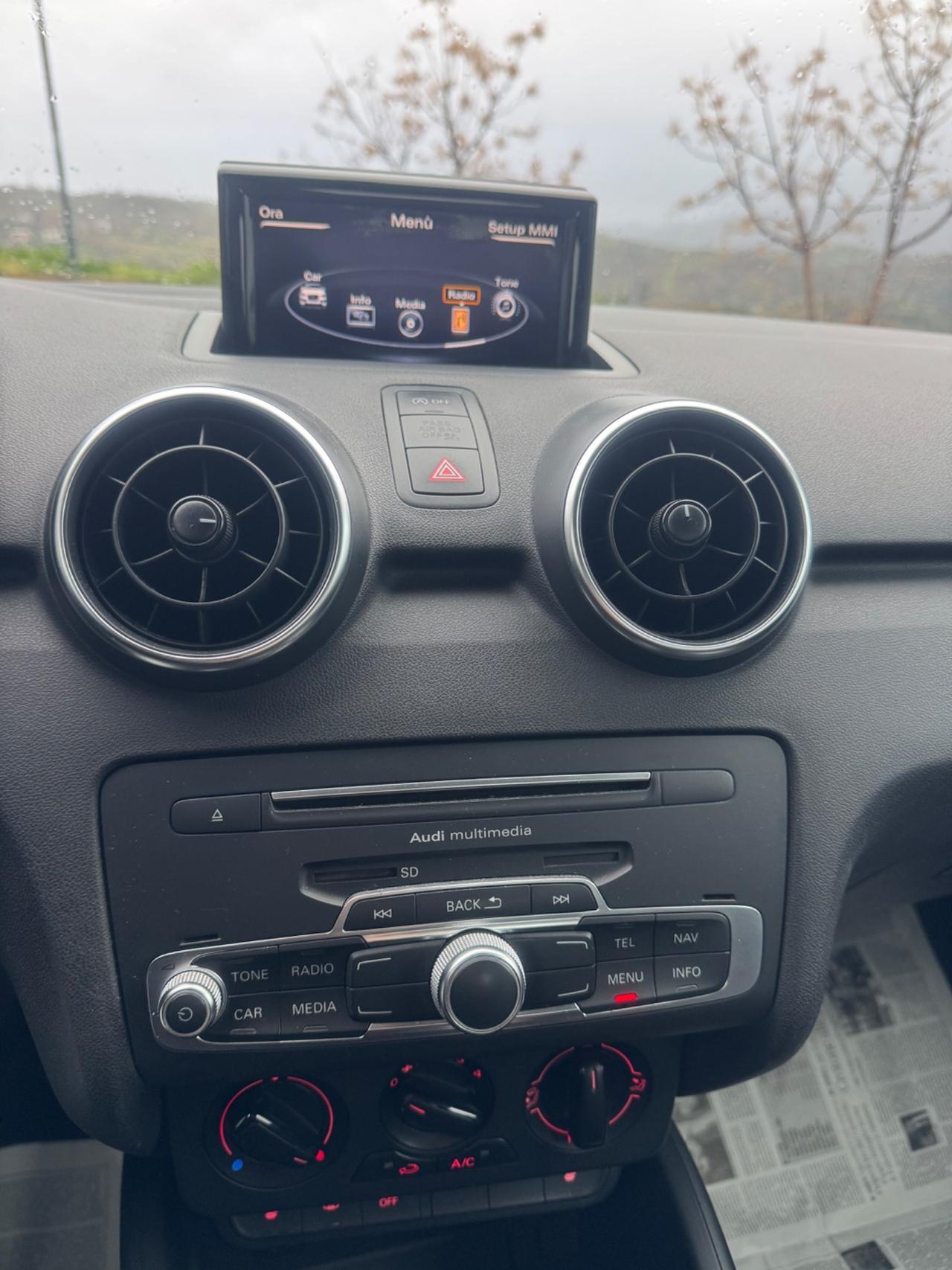 Audi A1 1.4 TDI 90Cv 2015