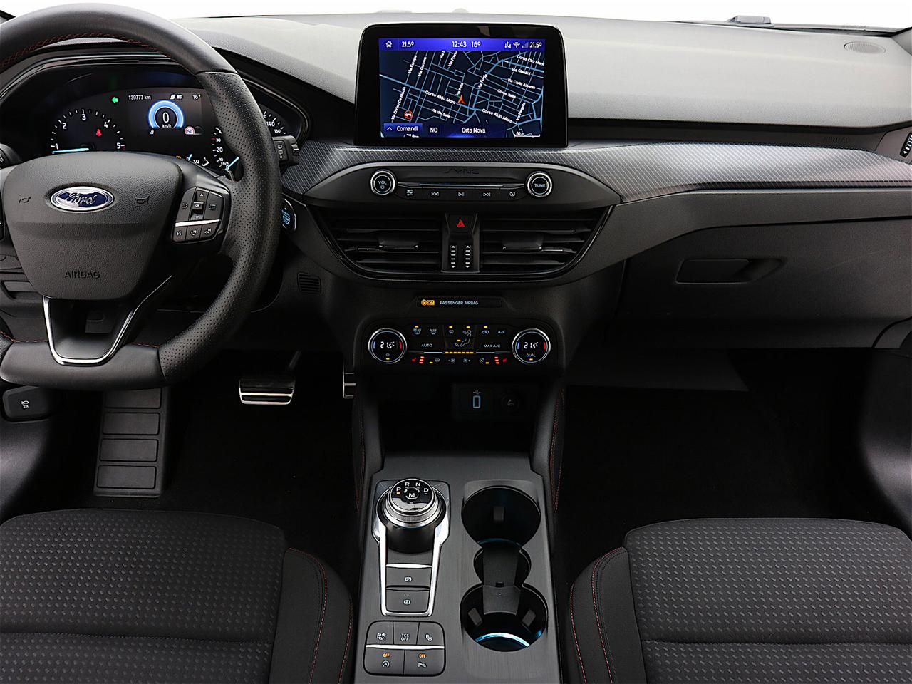 Ford Focus 1.5 EcoBlue ST-Line TETTO APRIBILE