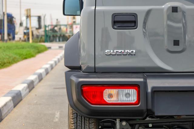 SUZUKI Jimny 1.5 GL Autovettura 4 Posti Nuova Di Fabbrica