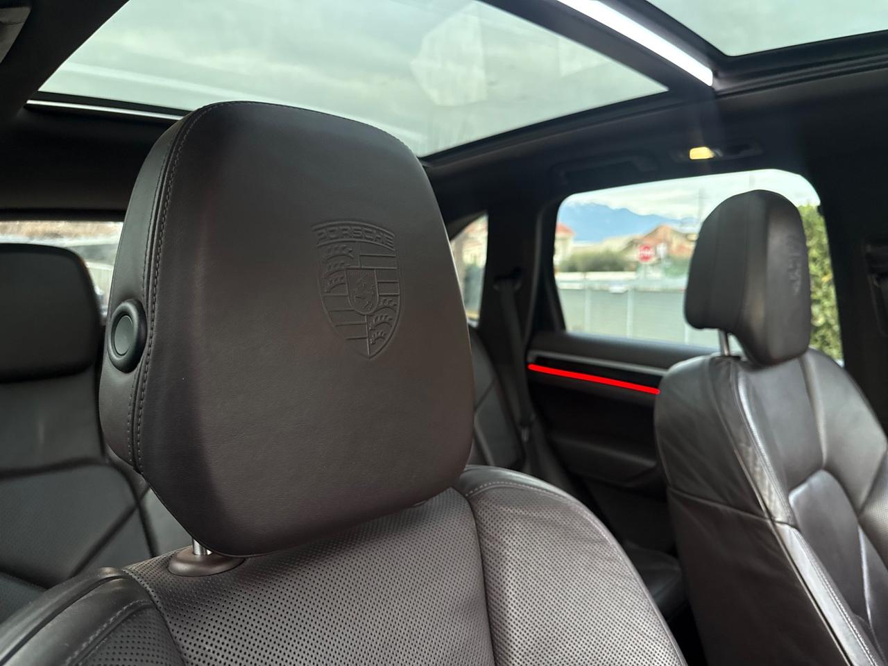 Porsche Cayenne 3.0 V6 TDI 245CV PLATINUM EDITION