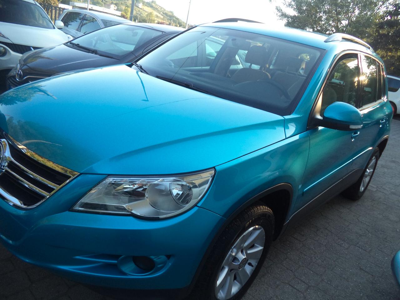 Volkswagen Tiguan 2.0 16V TDI DPF Track & Field (28°)