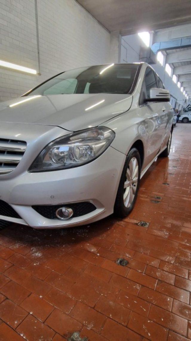 MERCEDES-BENZ B 180 CDI Automatic Executive