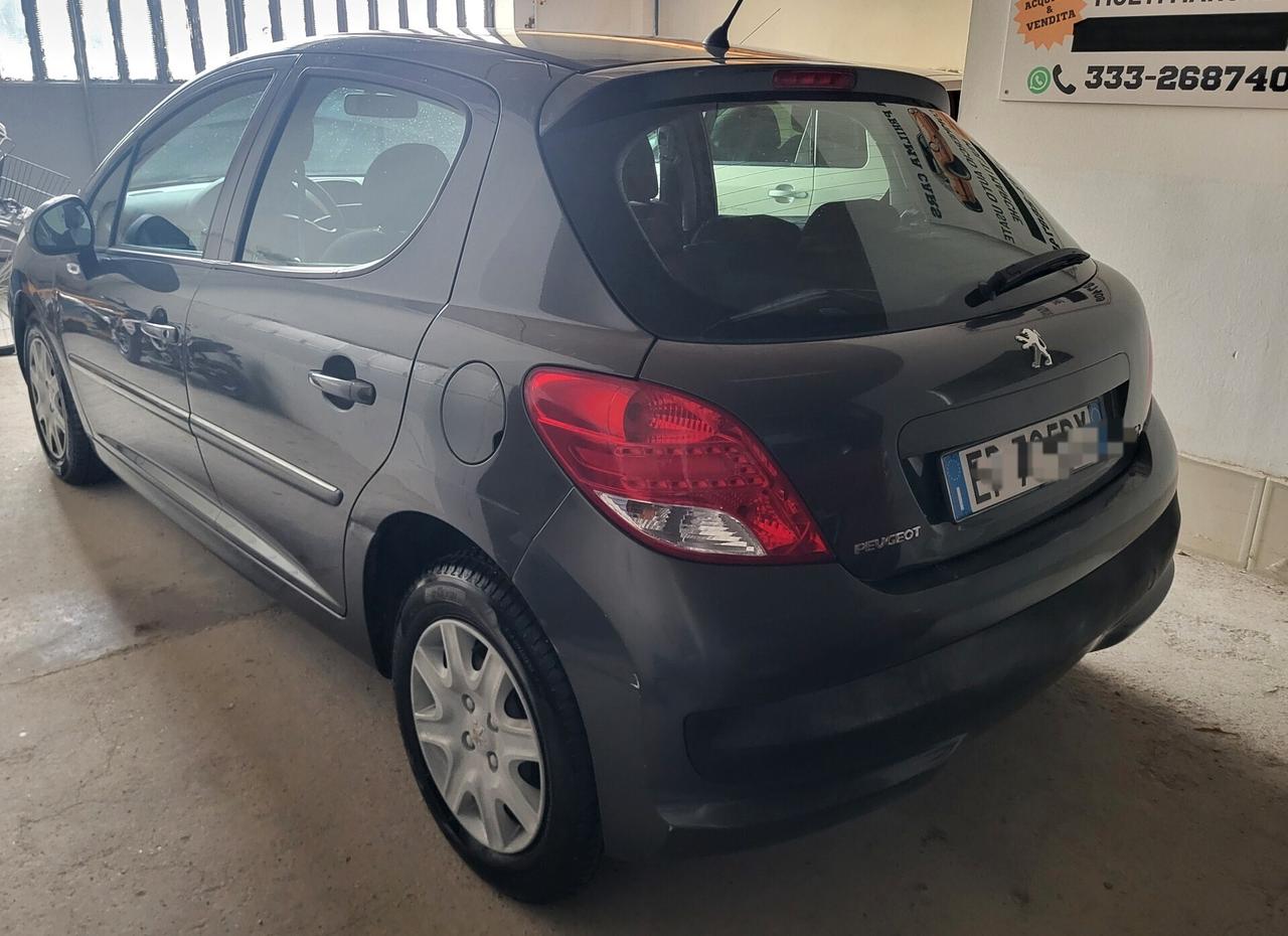 Peugeot 207 Plus 1.4 8V 75CV 5p. ECO GPL